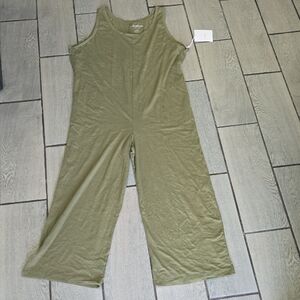 Brooklinen Olive Green Sleeveless Jumpsuit‎